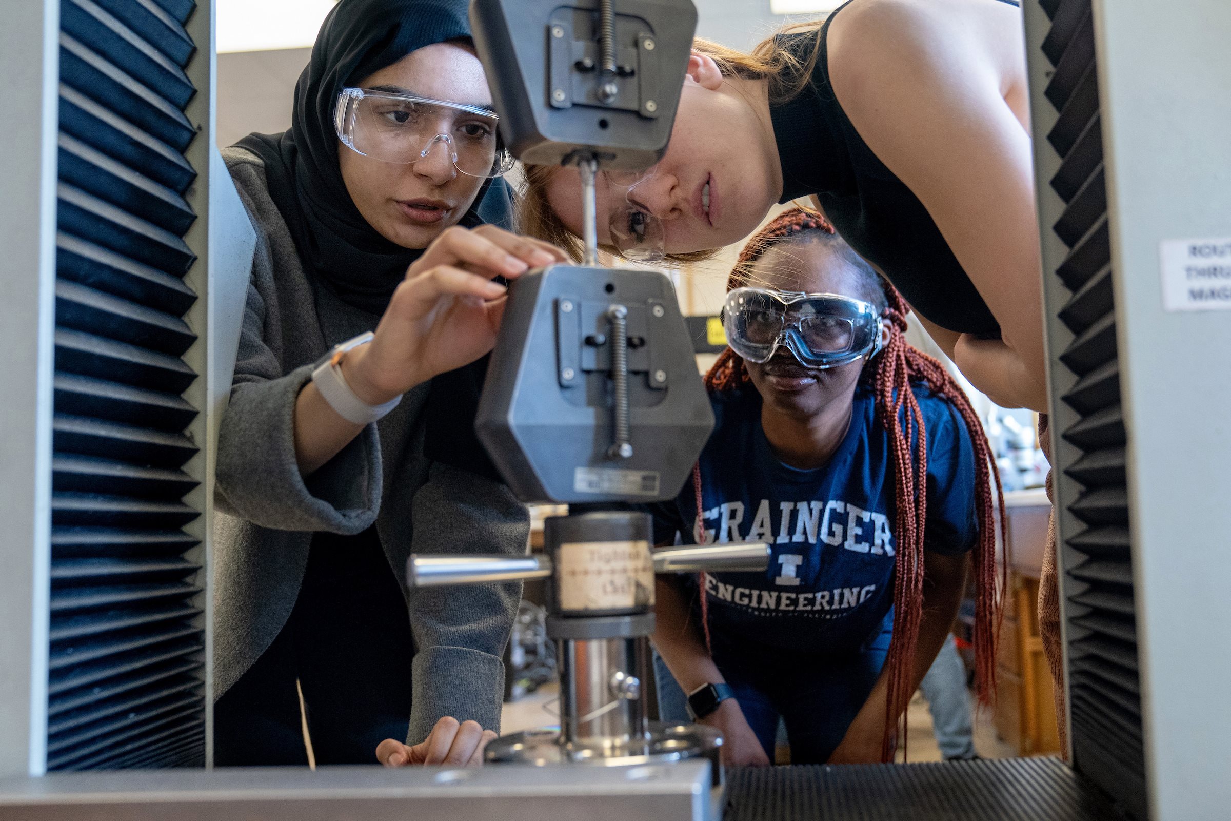 Classmates during lab at the Mechanical Testing Instructional Laboratory